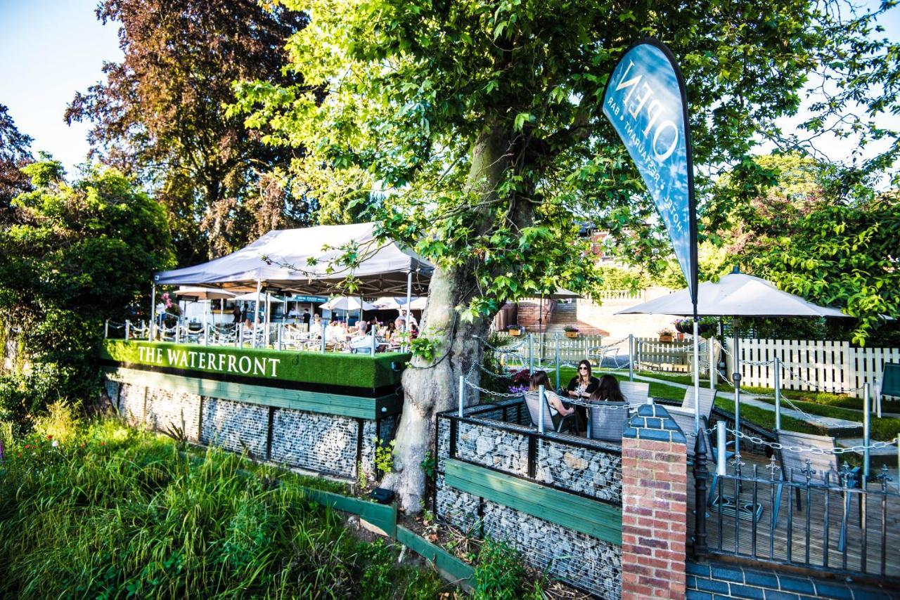 Leaside Hotel Luton  Eksteriør bilde