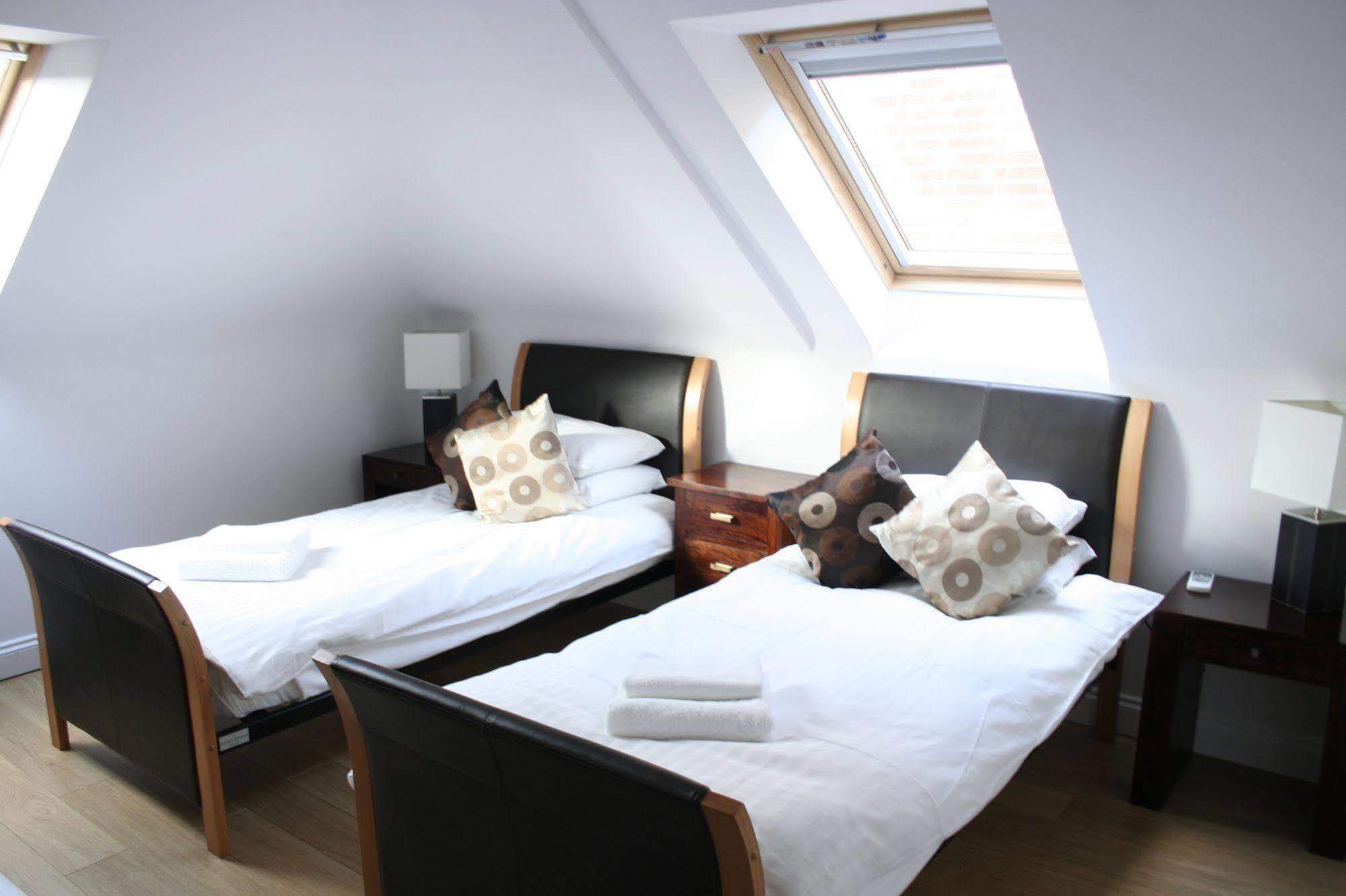 Leaside Hotel Luton  Eksteriør bilde